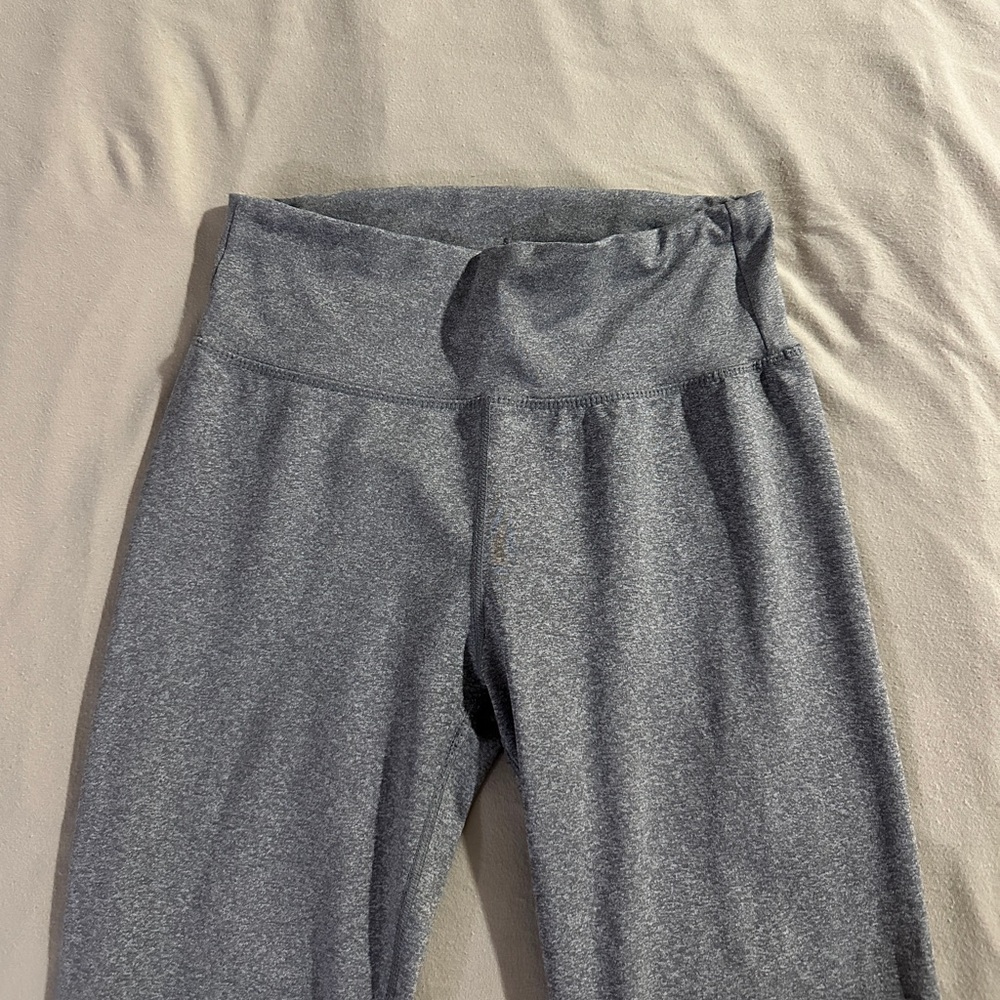 Grey sports leggings